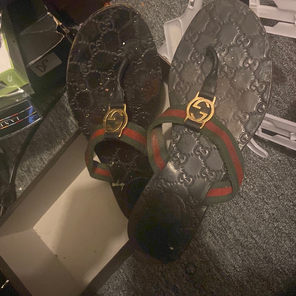 Gucci original sandals with box